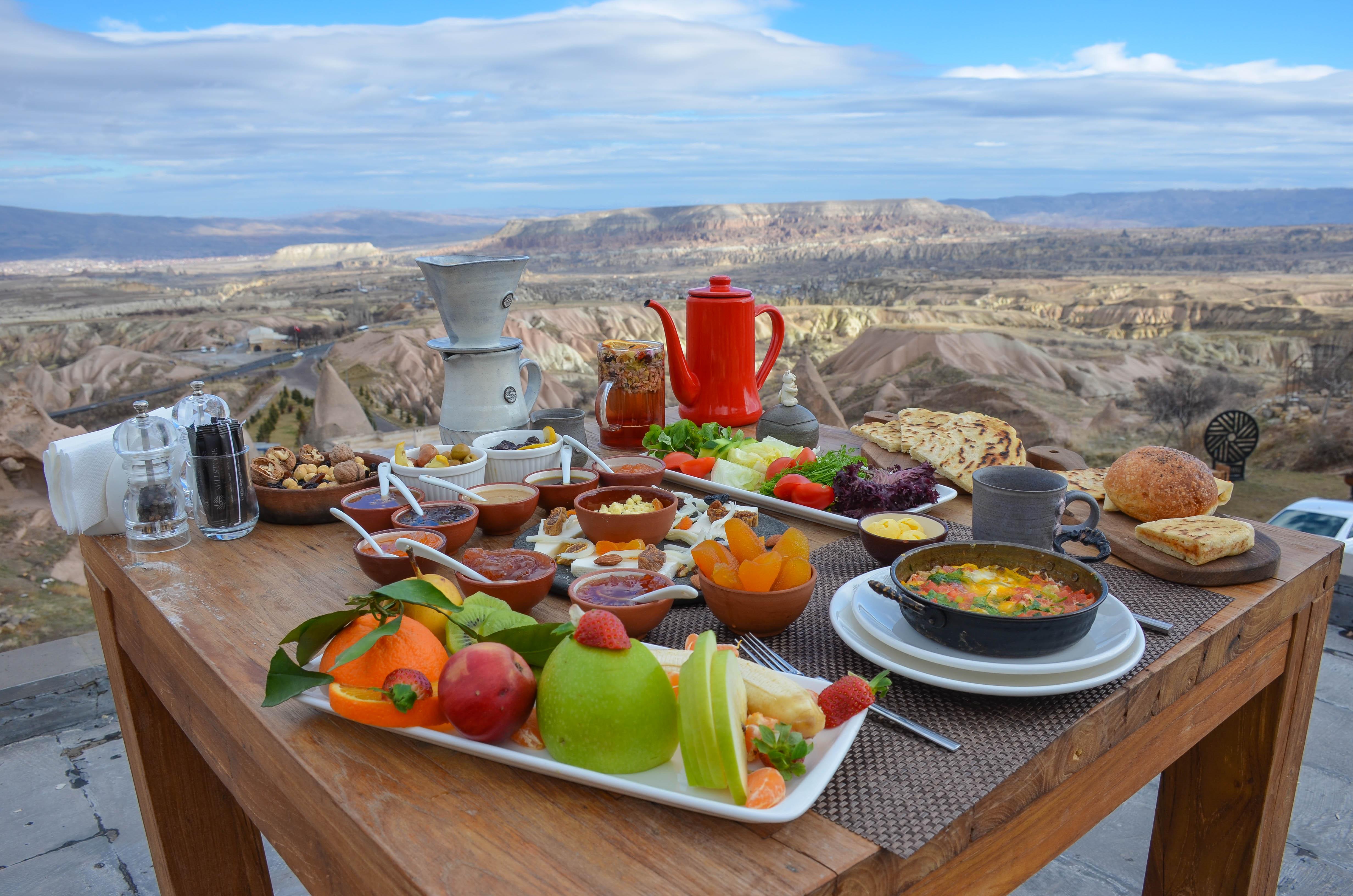 Millstone Cave Suites Hotel Uchisar Exterior photo